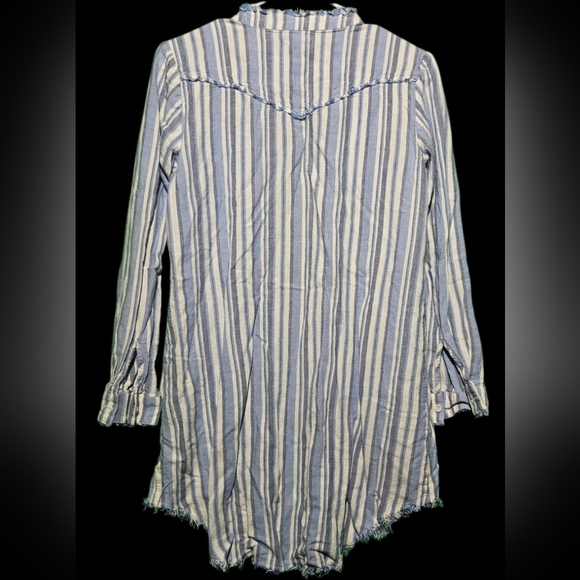 Cloth & Stone Small Blue and White Striped Frayed EUC 19 PTP - Picture 5 of 5